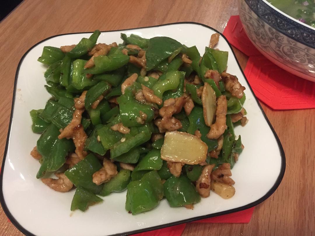 青椒炒鸡腿肉（大厨级别）