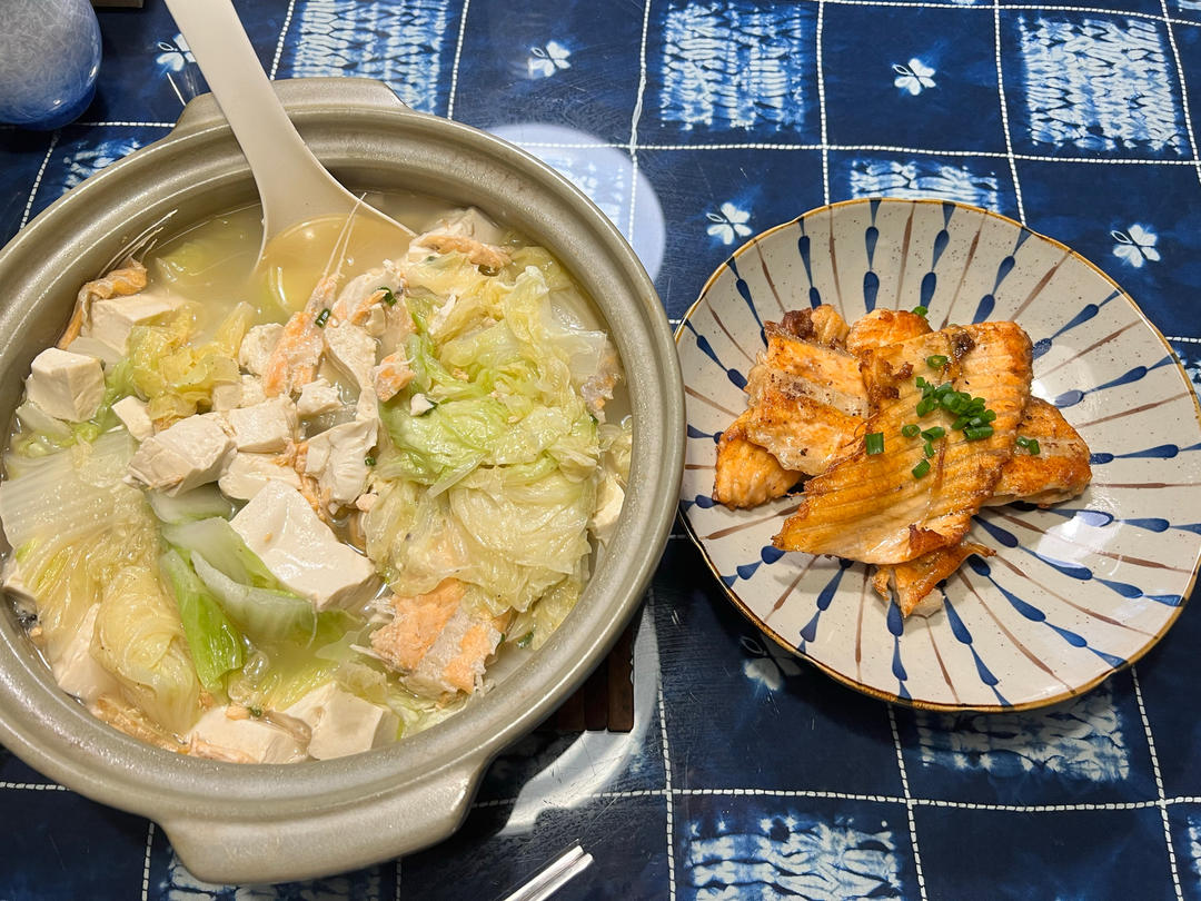儿童补钙-三文鱼骨豆腐汤