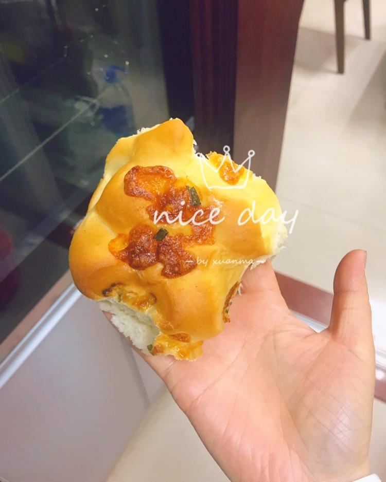 香葱肉松小炸弹
