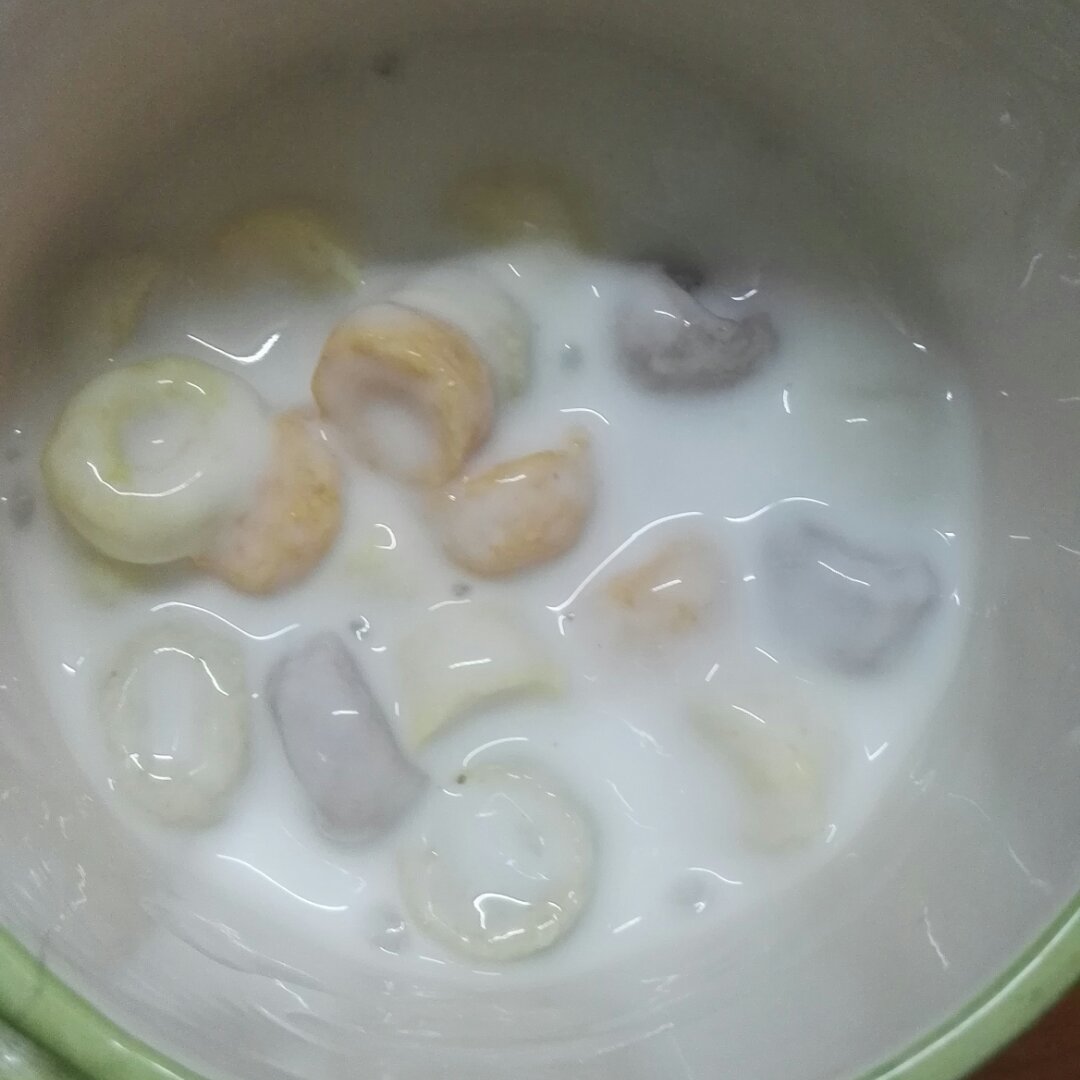 牛奶脆谷乐