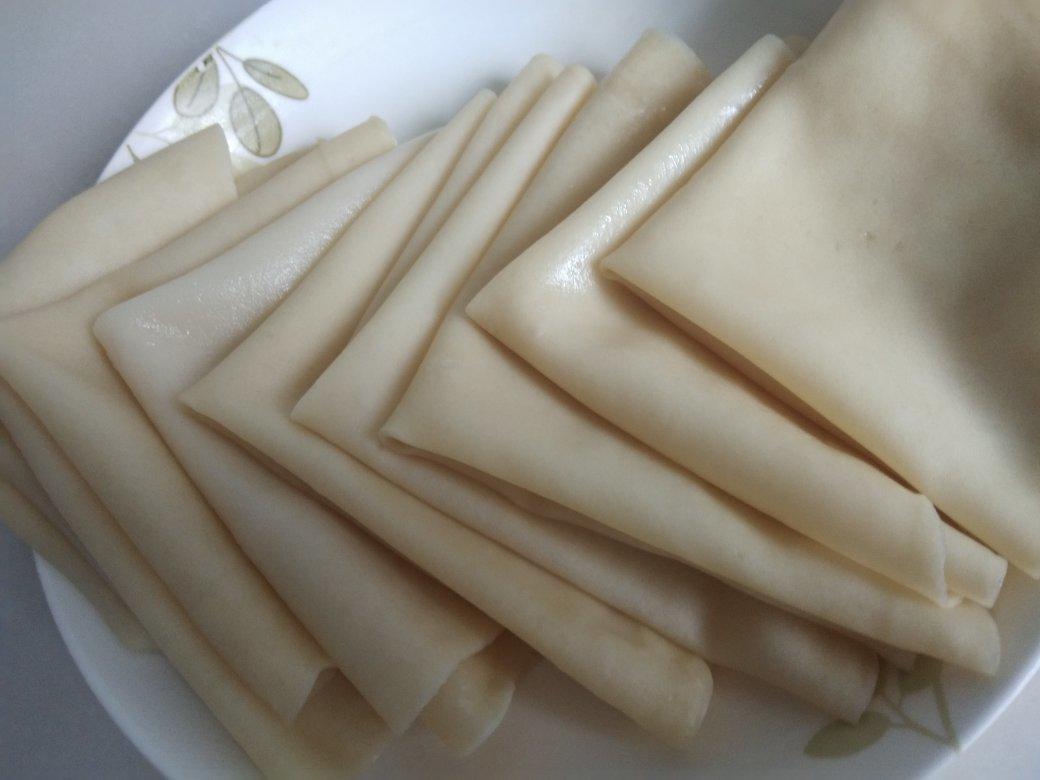 春饼   轻松一次做出十几张的春饼皮