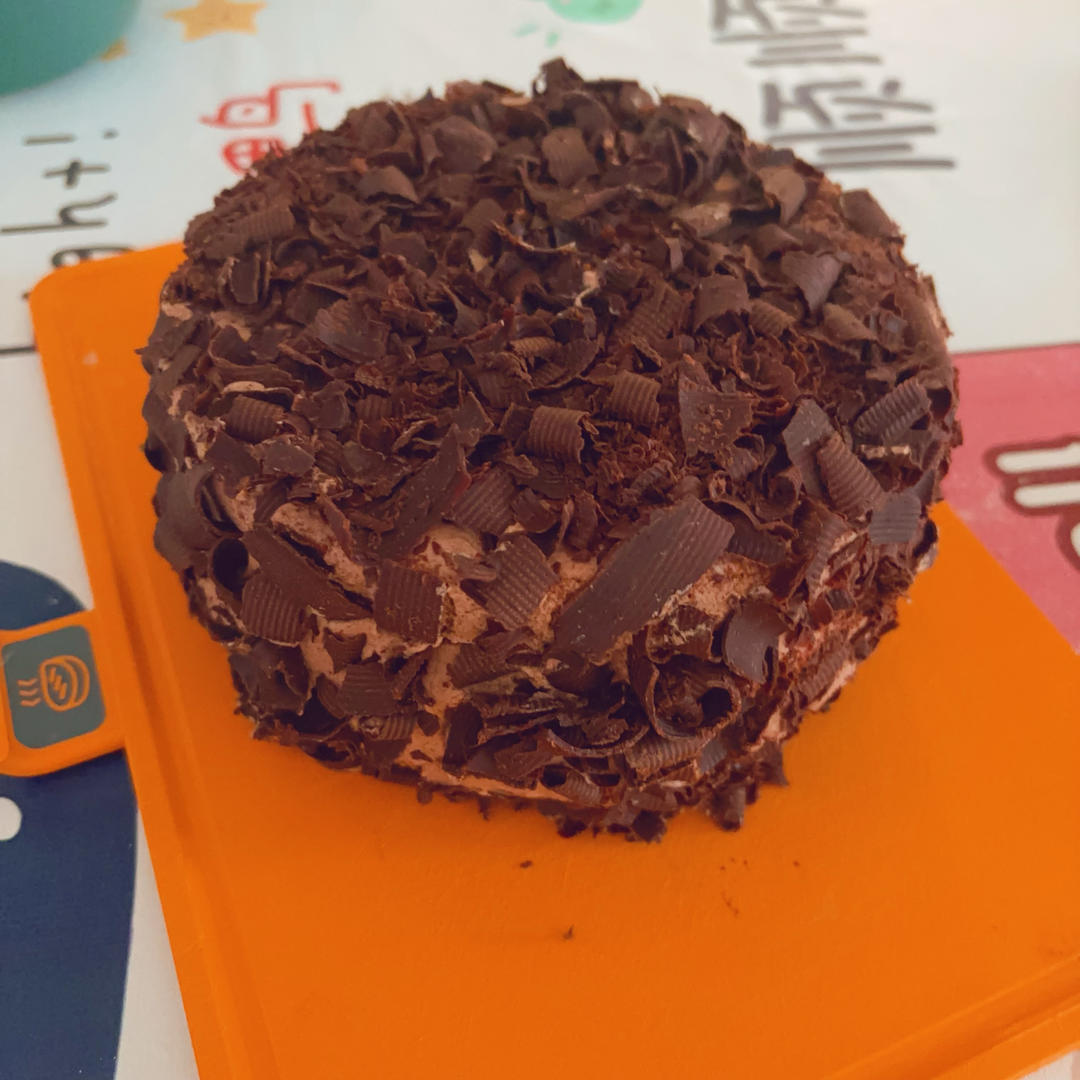 欲罢不能的巧克力三重奏—黑森林蛋糕