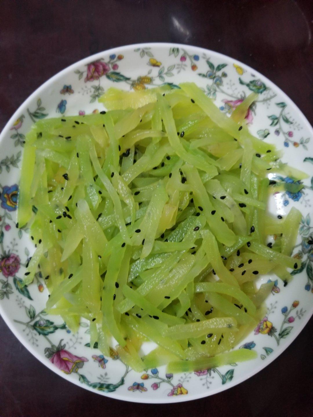 凉拌莴笋丝儿J_小葱’S