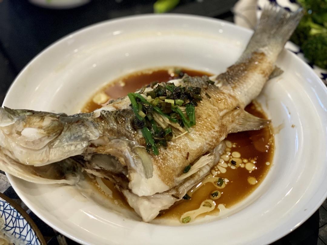 清蒸鲈鱼