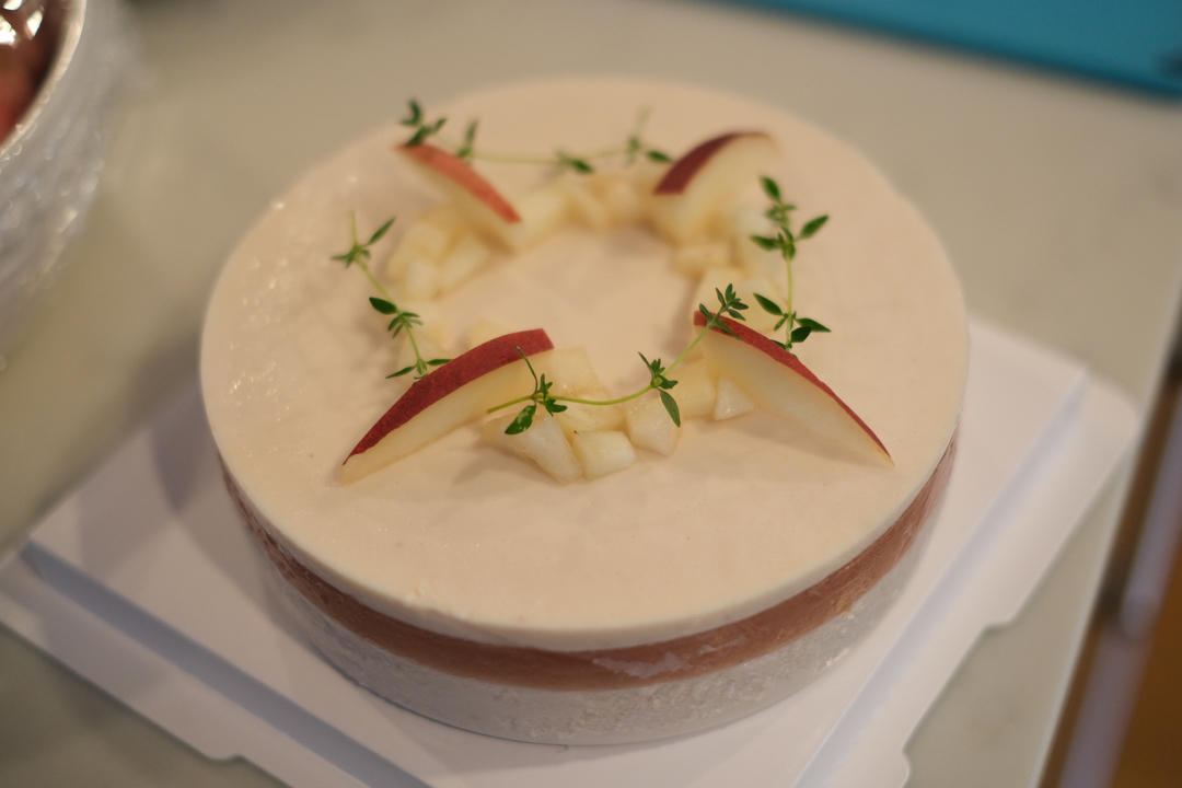 夏恬蜜桃乳酪慕斯蛋糕（6寸）