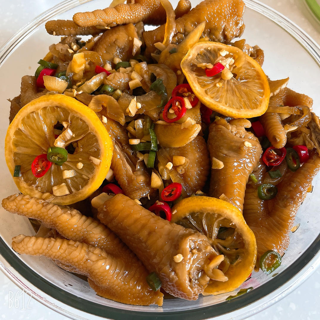 【柠檬酸辣鸡爪】自制超级无敌美味的网红鸡爪