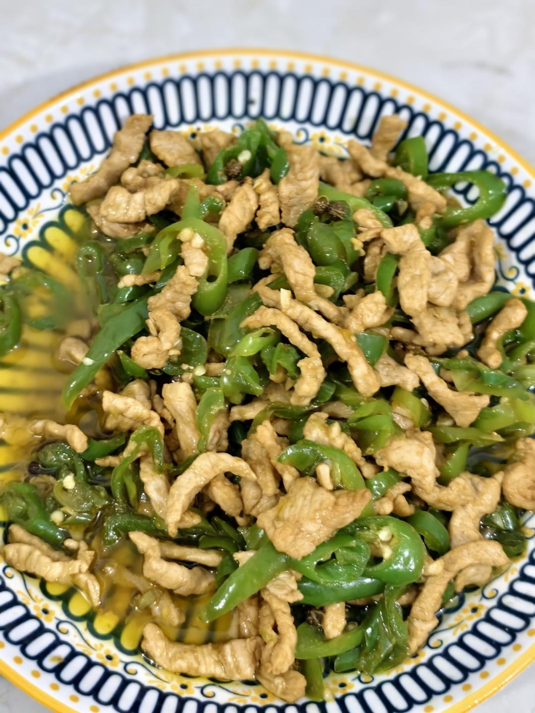 家常菜青椒炒肉