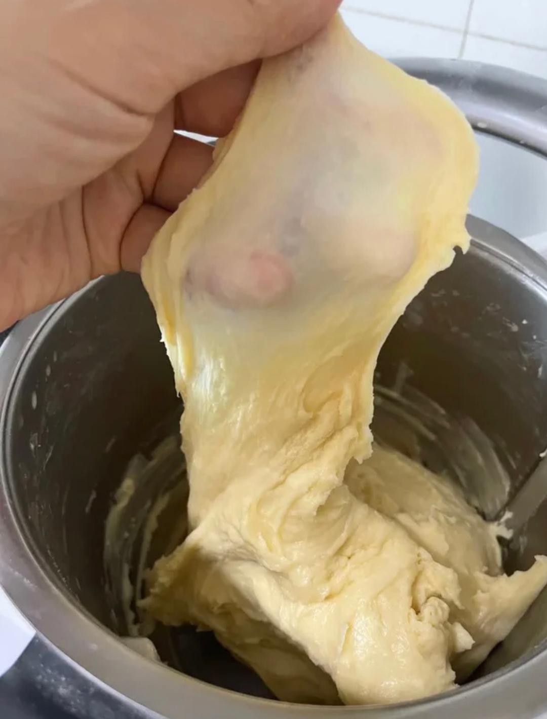 纯奶手撕吐司的做法 步骤1