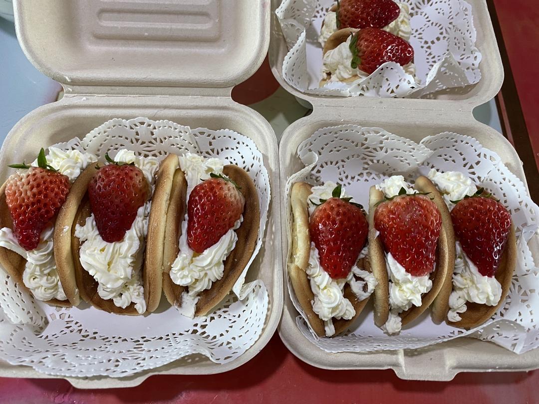 超详细草莓抱抱卷攻略，消耗奶油