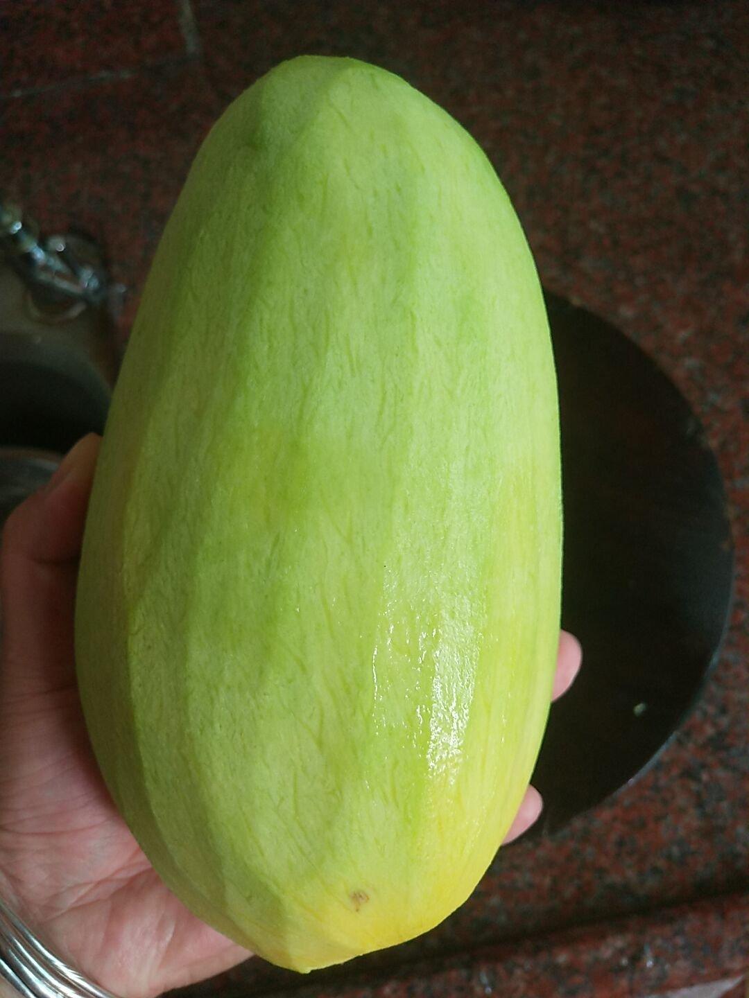 腌酸芒果