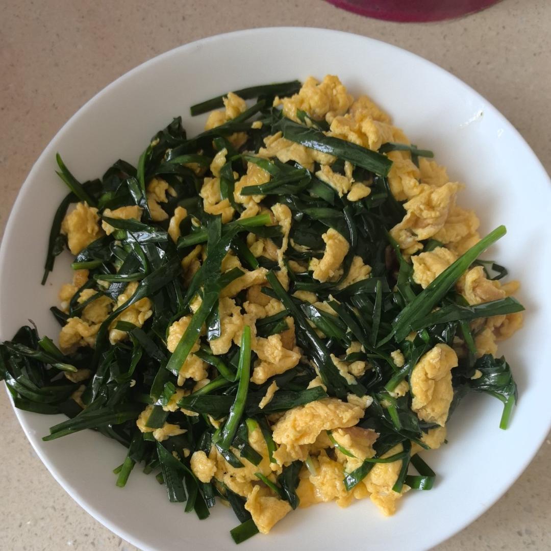 韭菜炒鸡蛋——三分钟快手下饭菜 掌握火候的秘诀
