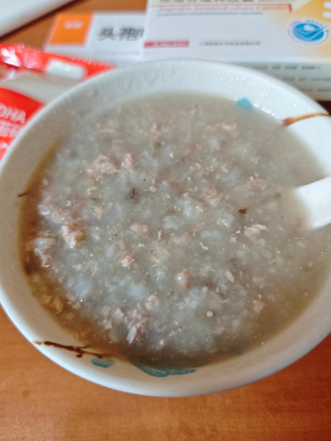 菌蔬肉末粥