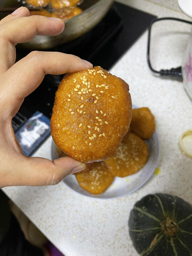 外酥里糯的南瓜饼