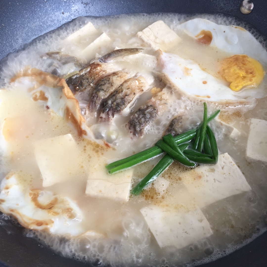 荷包蛋鲫鱼汤【曼食慢语】第二季第3集