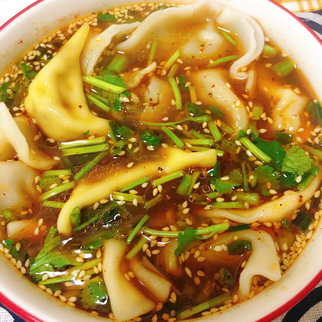 酸辣可口的酸汤饺子的做法