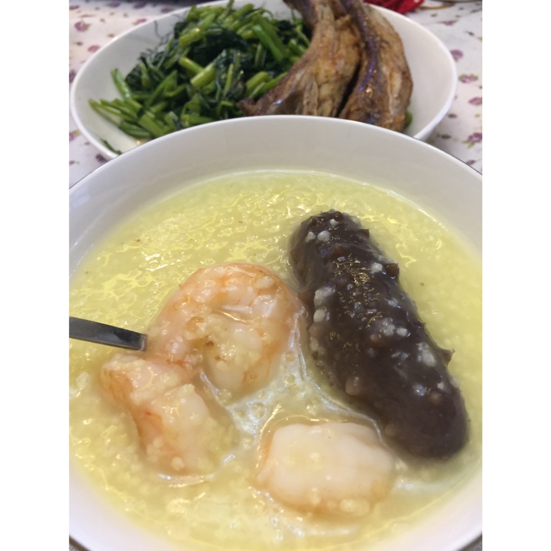 小米海参粥