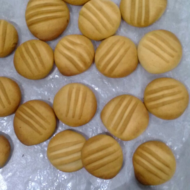 牛奶饼干