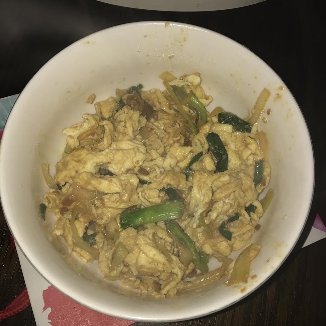 大酱炒鸡蛋（超级下饭菜）