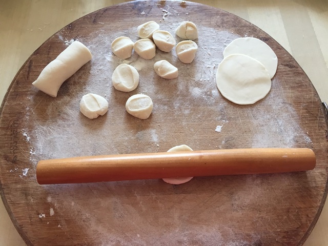 白菜猪肉水饺初试牛刀版的做法 步骤11