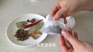 五香茶叶 卤鹌鹑蛋（视频菜谱）的做法 步骤1