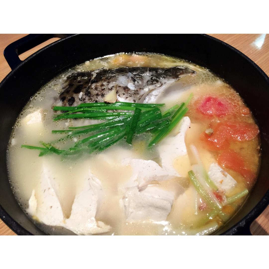 蝶--兮做的三文鱼头豆腐汤