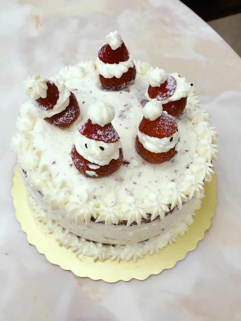 圣诞草莓雪人 红丝绒戚风裸蛋糕