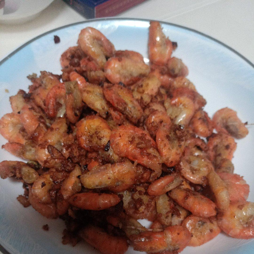 蒜香椒盐河虾