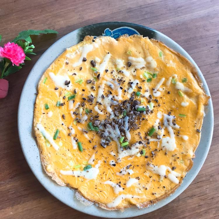 #爱自己，好好吃早餐# 十分钟搞定【芝士蔬菜鸡蛋饼】