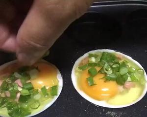 鸡蛋汉堡（蛋堡）鸡蛋饼的做法 步骤3