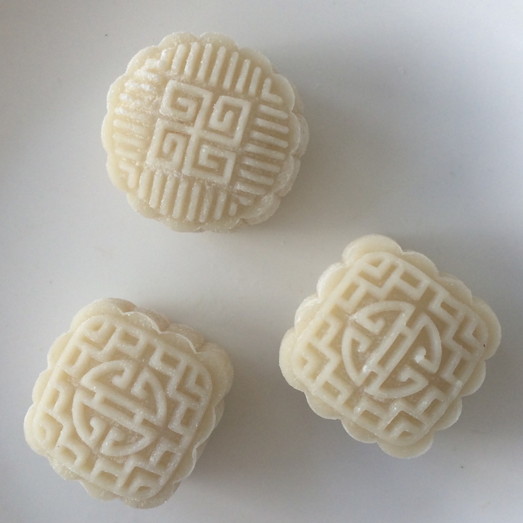 冰皮奶黄月饼