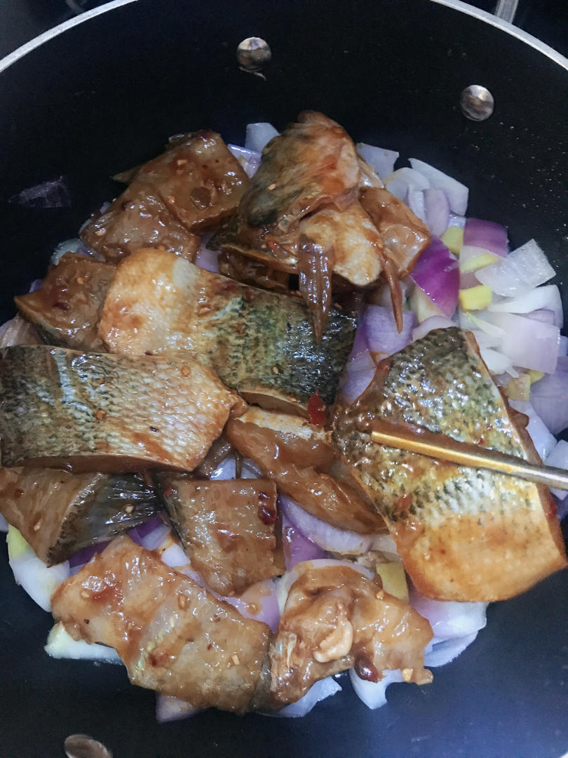 茜茜a8做的随手一焖搞定xo酱砂锅焗鱼入味又下饭