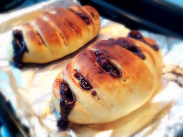 zoebella做的红豆沙面包卷