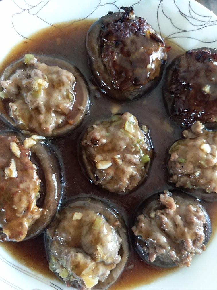 美味的肉酿香菇～～孩子爱吃的下饭菜