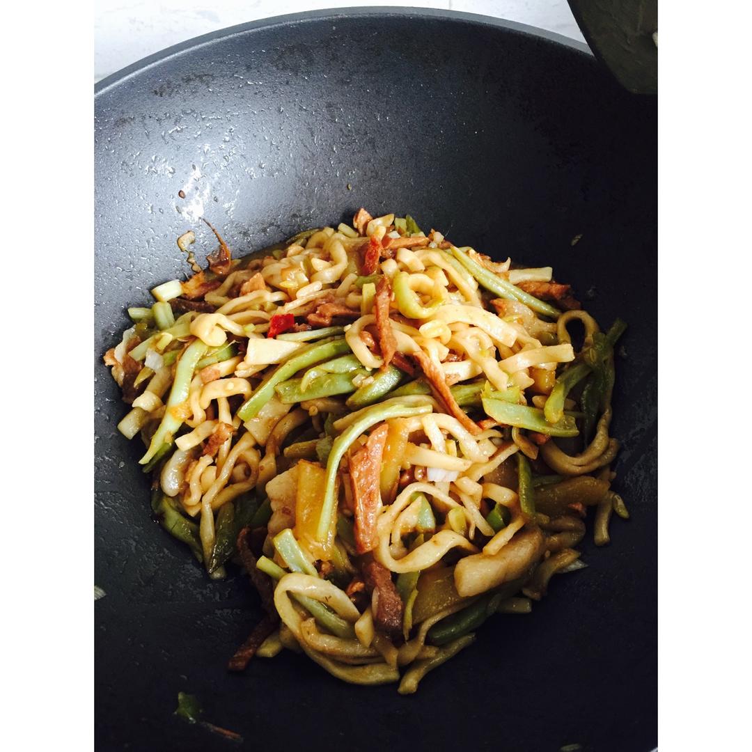 豆角焖面