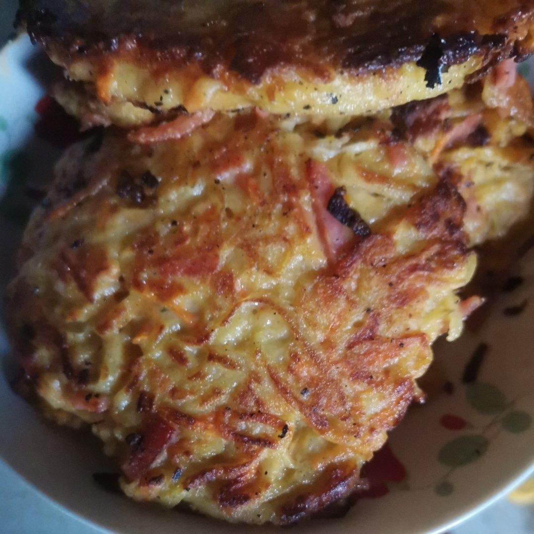 土豆饼(土豆胡萝卜丝饼)