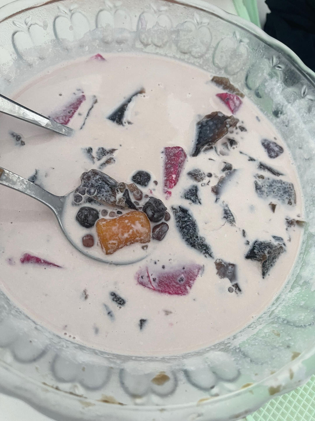 最简单芋圆烧仙草