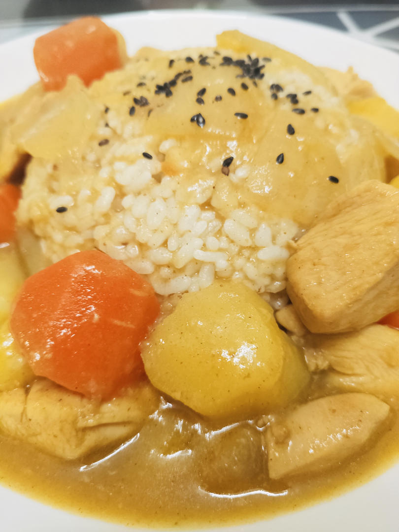 零失败日式咖喱鸡肉饭！！最正宗日本家庭做法！简单又好吃！