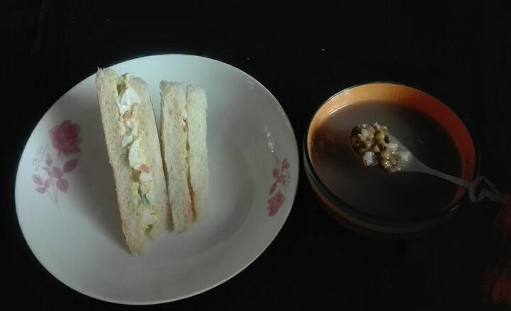 快手美味鸡蛋三明治