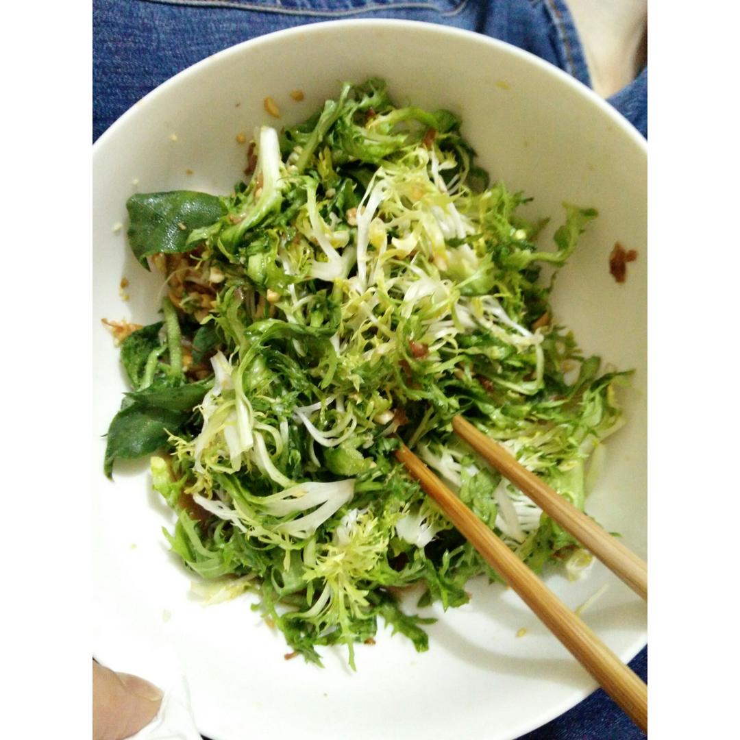 凉拌苦菊