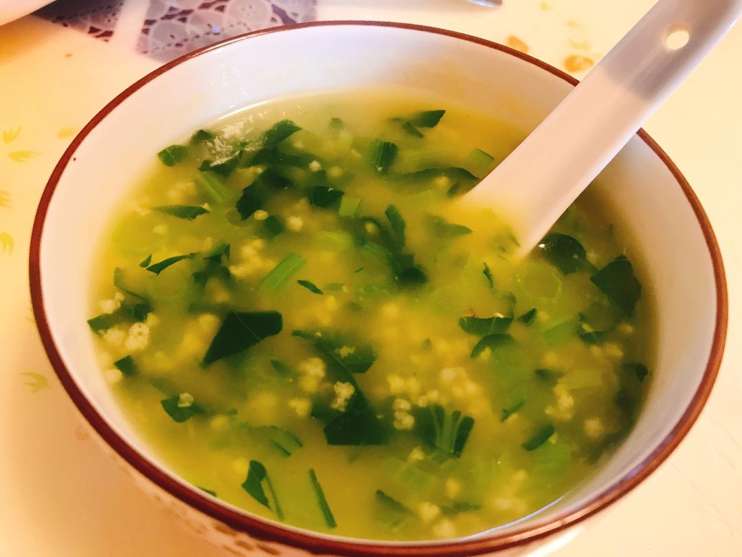 爱吃山楂的大嘴猴做的小米青菜钵