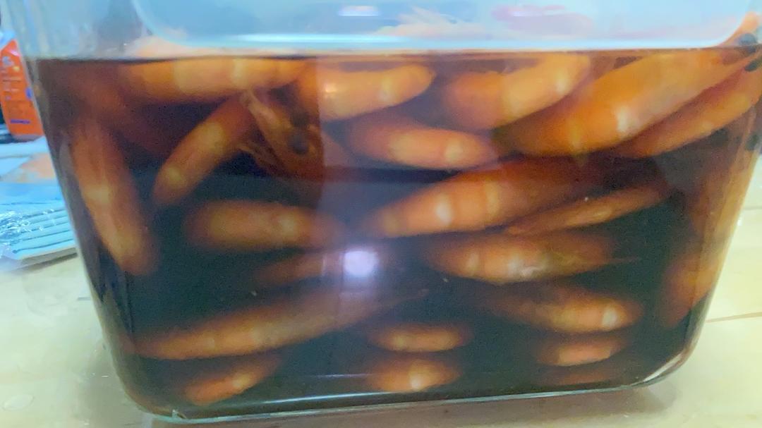 青梅花雕冷泡虾汁的做法