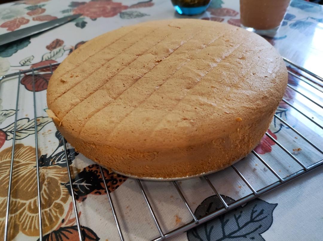 纸杯蛋糕 8寸戚风蛋糕的量