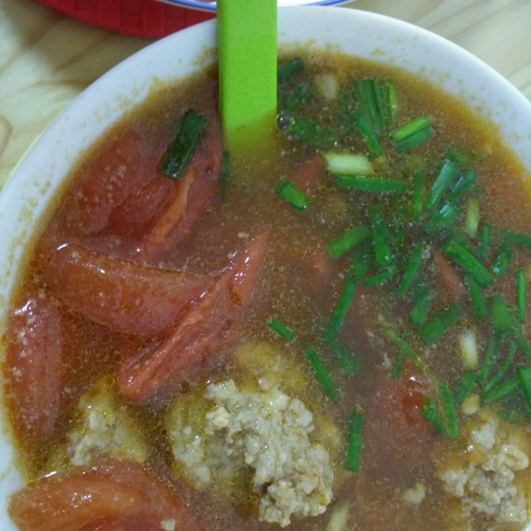 西红柿肉丸汤