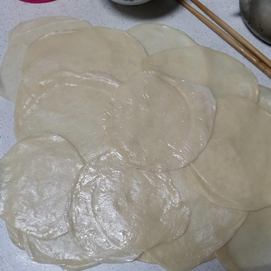 春饼   轻松一次做出十几张的春饼皮