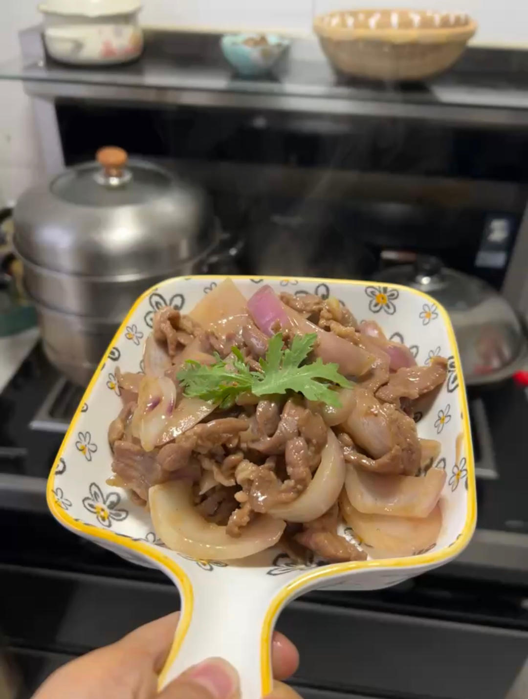 家常孜然洋葱炒羊肉
