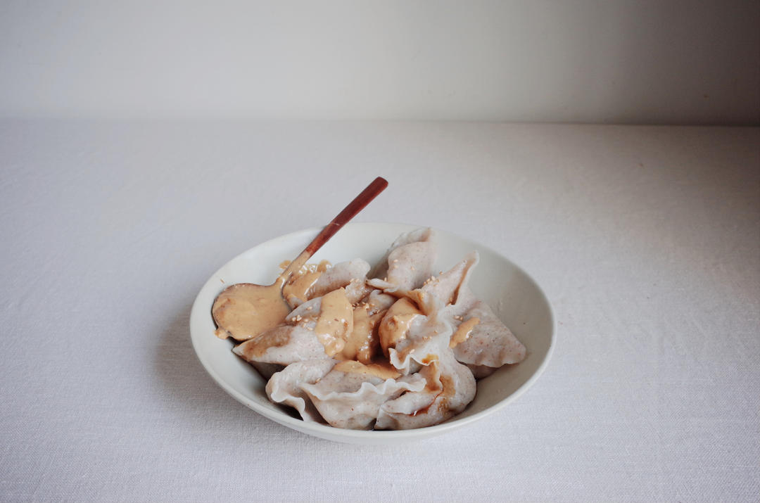 【免揉】皮薄筋道冻后不破的饺子皮