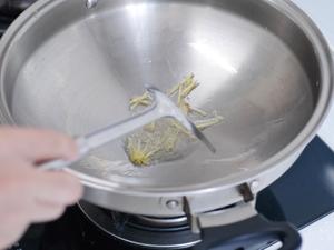 龙虾粥的做法 步骤3