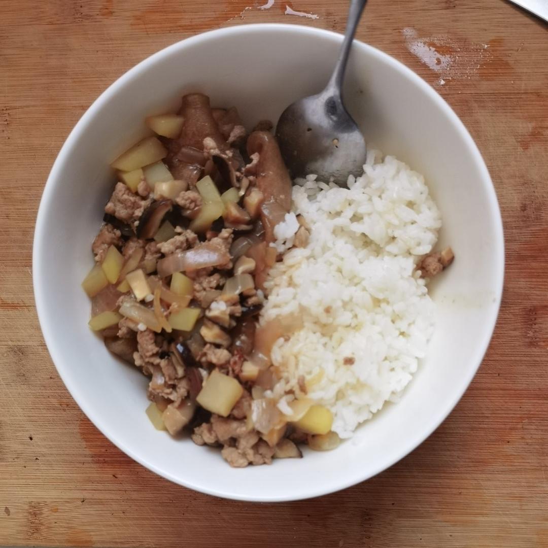 ㊙️香菇土豆肉沫拌饭❗️比外卖还好吃