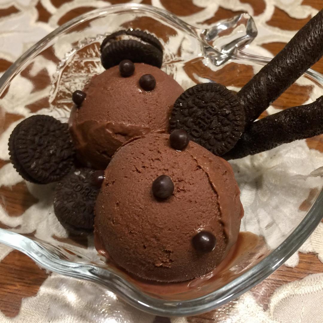 jiaqian做的黑巧克力冰淇淋