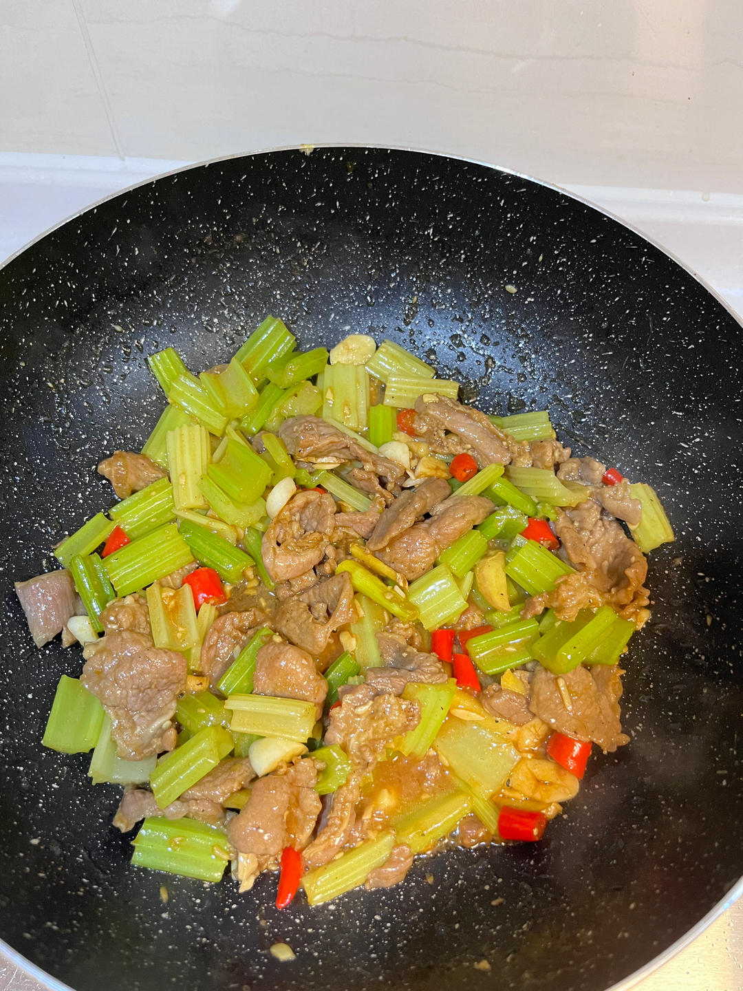 ㊙️家常菜‼️芹菜小炒牛肉‼️牛肉超级嫩滑哟
